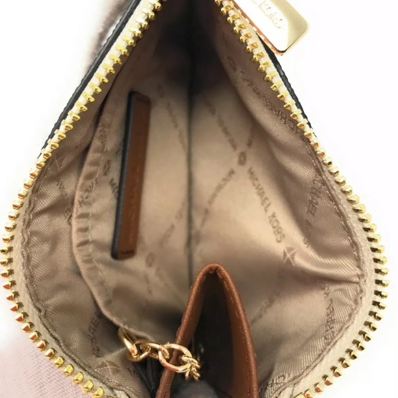 Michael Kors Jet Set Travel Small Leather Top Zip Coin Pouch With ID - Picture 6 of 16